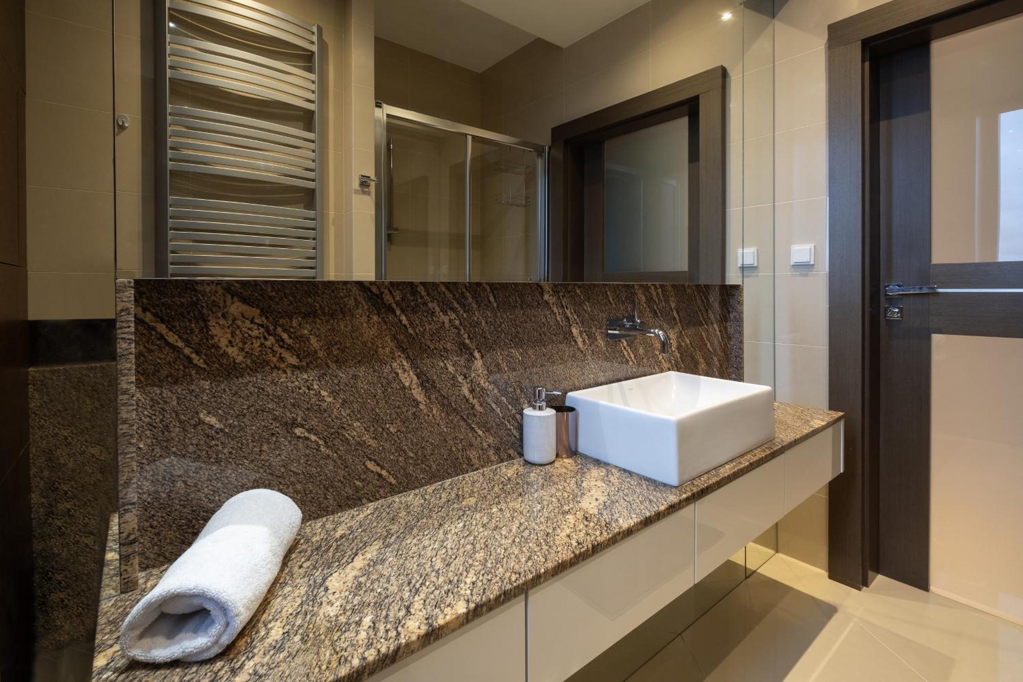 Seaview Apartment